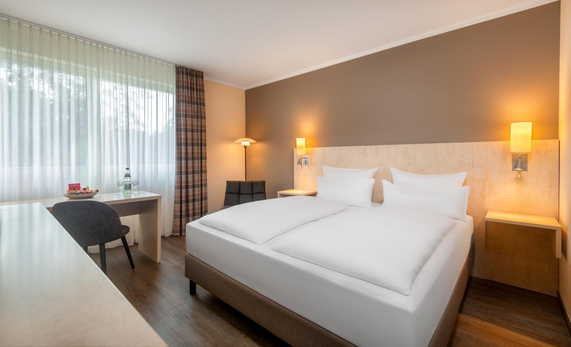 Mercure Hotel Bielefeld Johannisberg Exterior foto