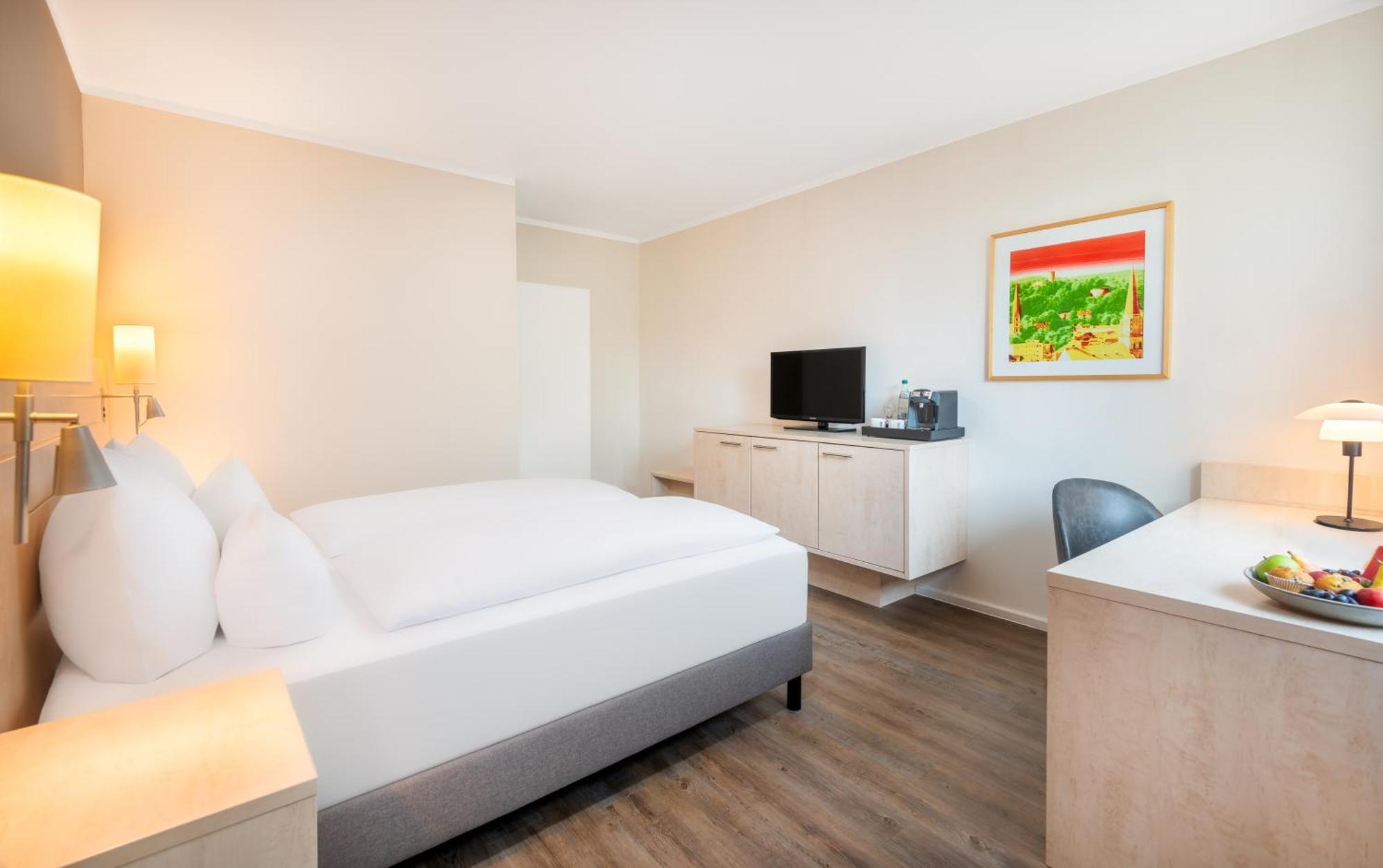 Mercure Hotel Bielefeld Johannisberg Exterior foto