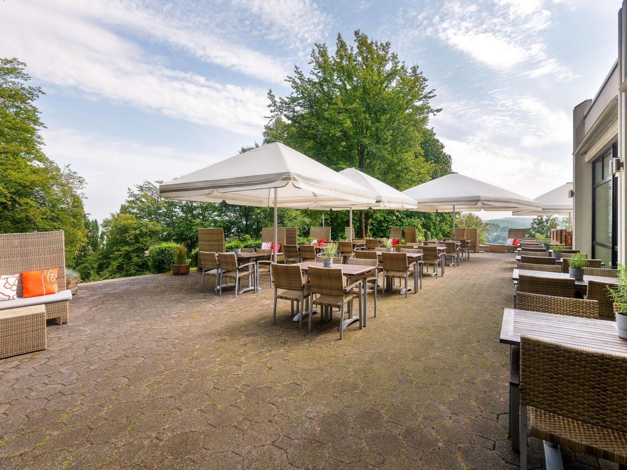 Mercure Hotel Bielefeld Johannisberg Exterior foto