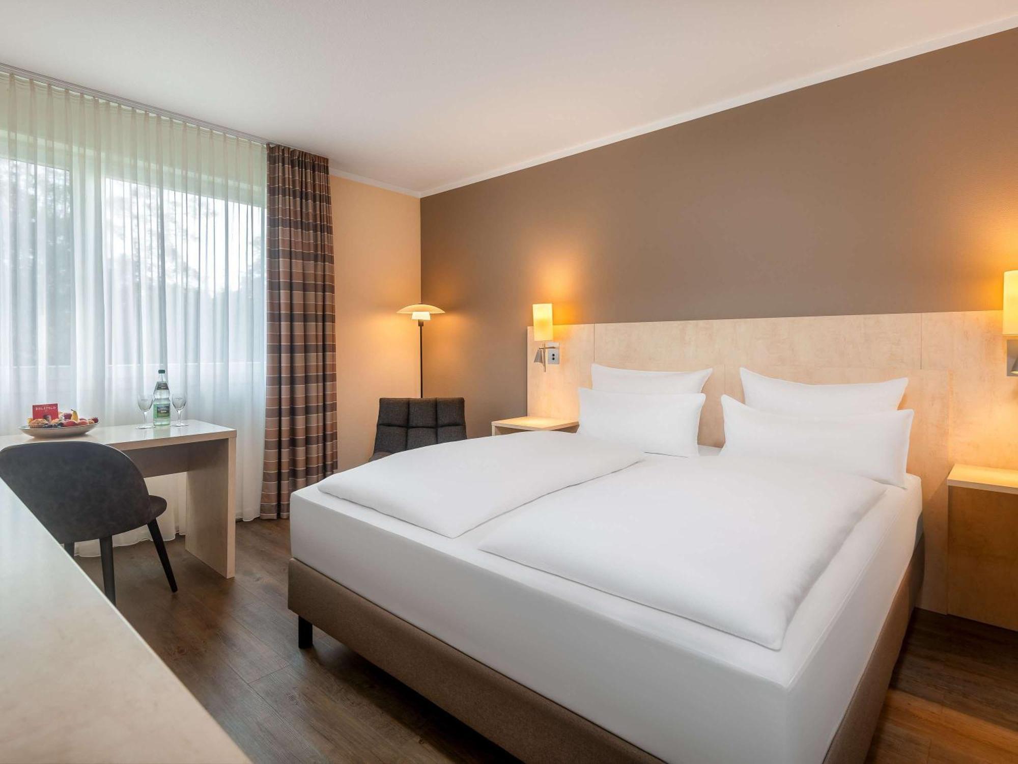 Mercure Hotel Bielefeld Johannisberg Exterior foto